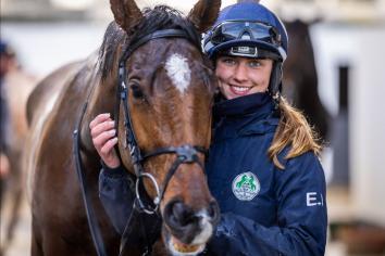 Teahupoo tops entry of six for the Grade One BAR&nbsp;1 Betting Hatton's Grace Hurdle