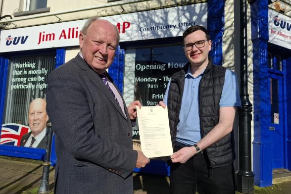 Ballymoney man to teach sign language in Falklands