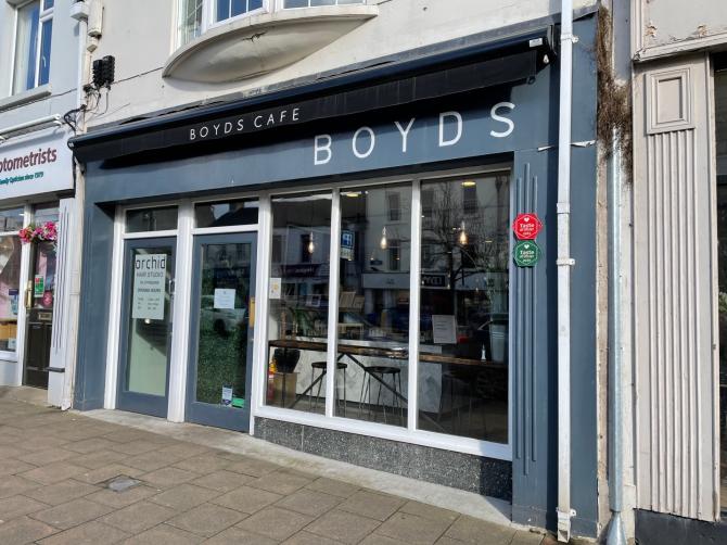 Former Boyds cafe owners disqualified from holding business directorships 